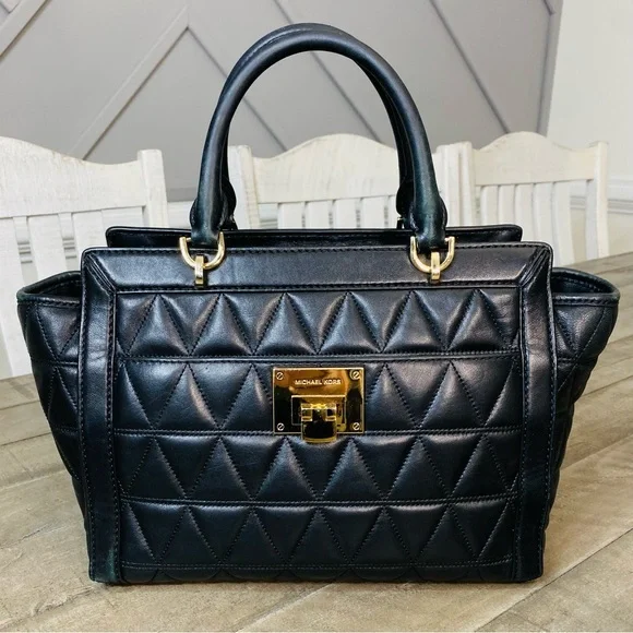 Michael Kors Vivianne Large Top Zip Satchel Bag Black Quilted Leather - Picture 2 of 10